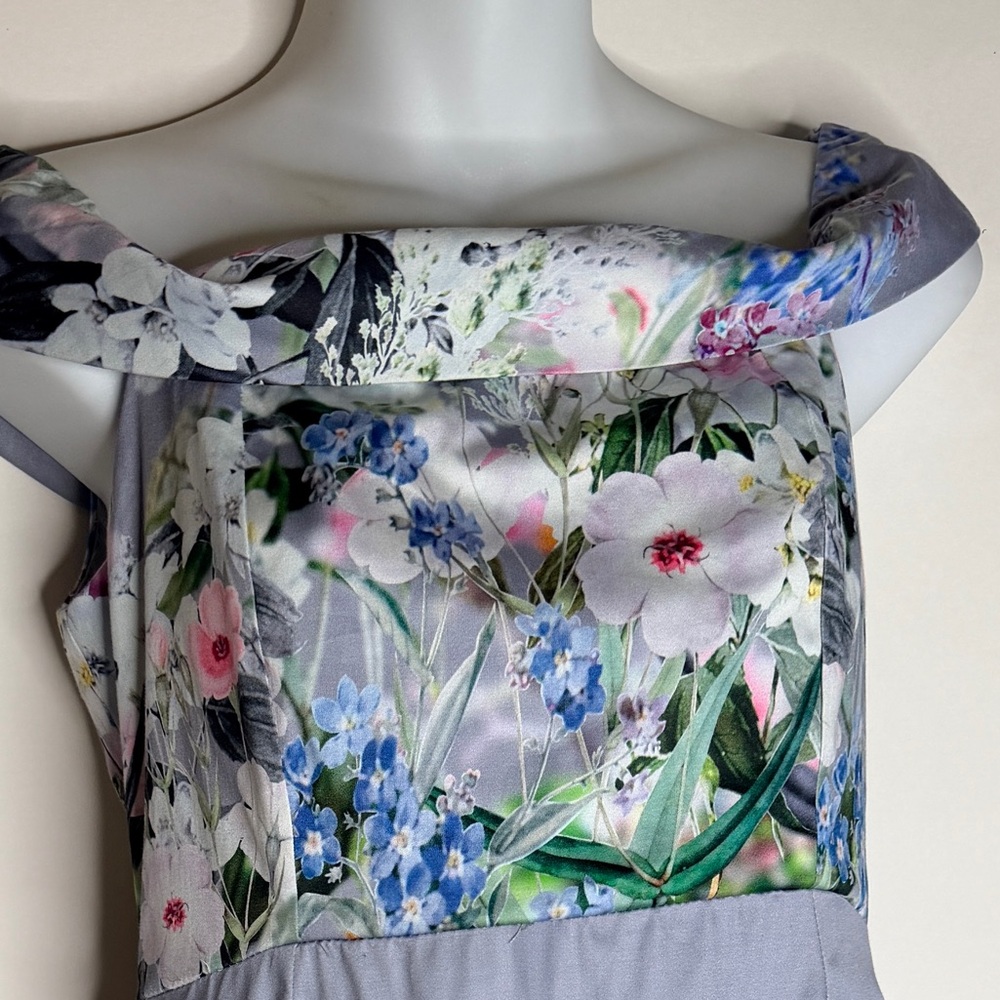 ASOS Maternity Gray Floral Waist Midi Dress Size 4 NWT